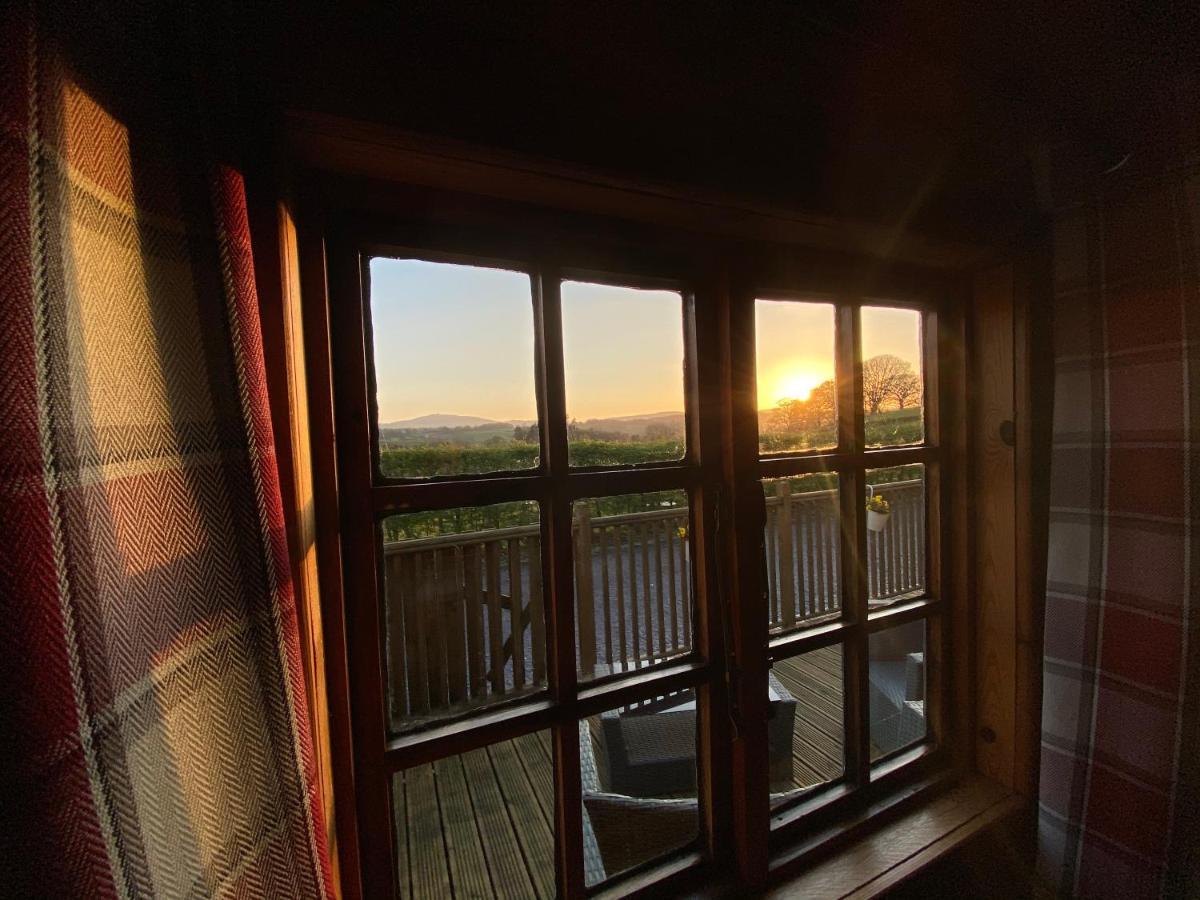 Sunset Cabin مولد المظهر الخارجي الصورة